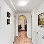 Apartment La Petite Maison - Wi-fi, Netflix, Fireplace, 20min To Zoncolan And Sappada - Pet Friendly