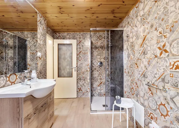 Apartman La Petite Maison - Wi-fi, Netflix, Fireplace, 20min To Zoncolan And Sappada - Pet Friendly Rigolato