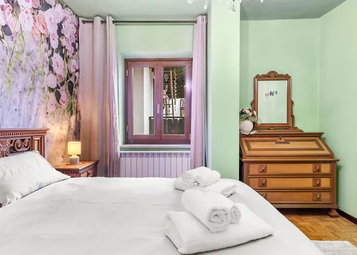 La Petite Maison - Wi-fi, Netflix, Fireplace, 20min To Zoncolan And Sappada - Pet Friendly *