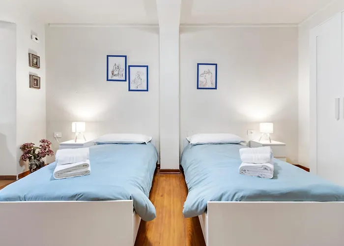 La Petite Maison - Wi-fi, Netflix, Fireplace, 20min To Zoncolan And Sappada - Pet Friendly Apartman